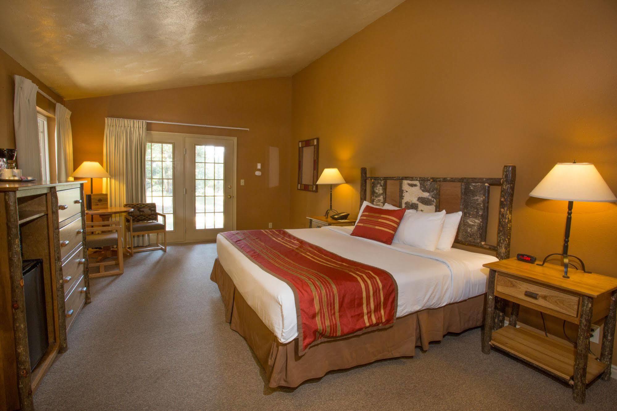 Headwaters Lodge & Cabins At Flagg Ranch Moran Exteriör bild