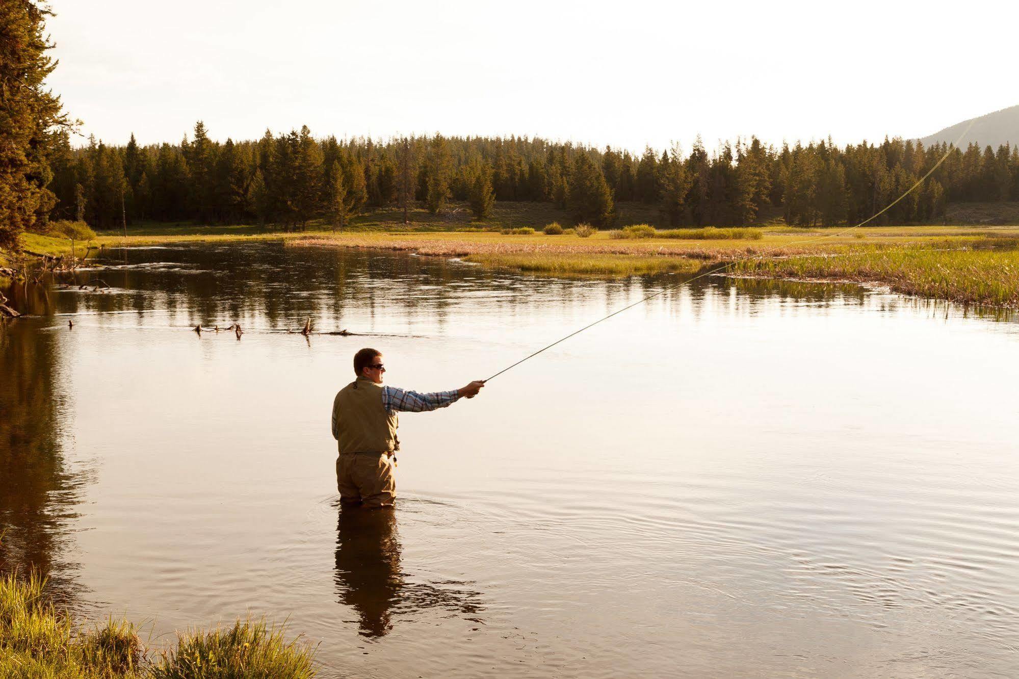Headwaters Lodge & Cabins At Flagg Ranch Moran Exteriör bild