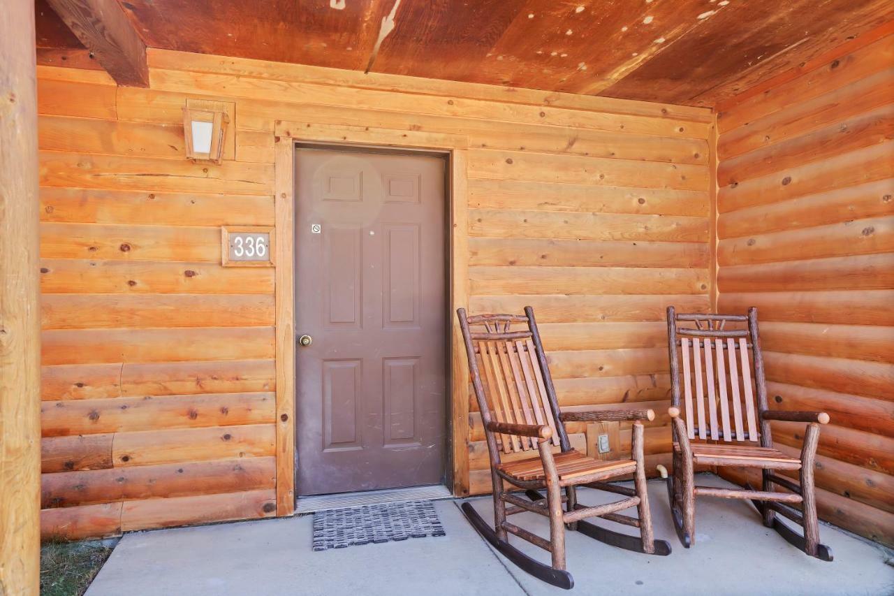 Headwaters Lodge & Cabins At Flagg Ranch Moran Exteriör bild